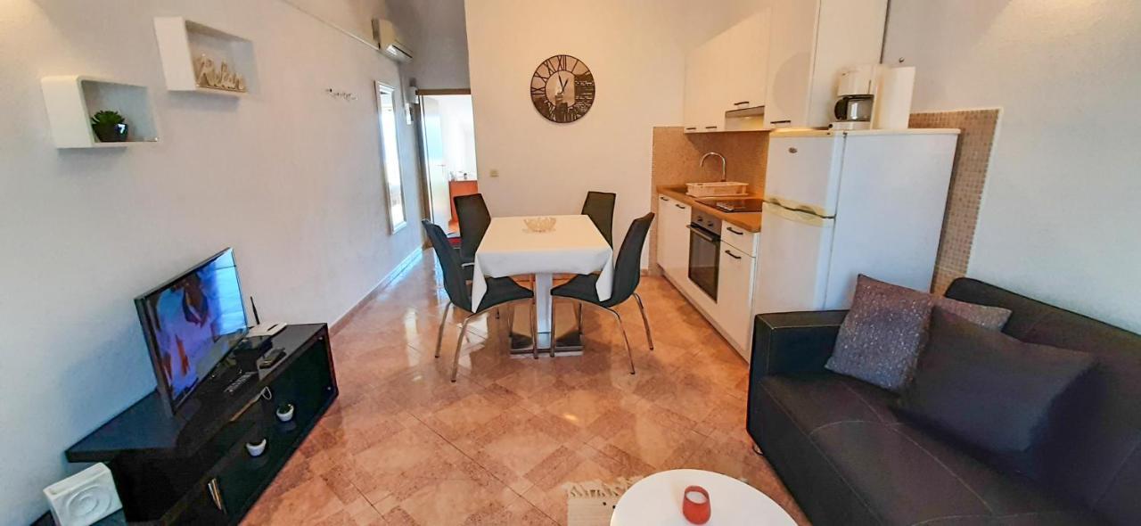 Apartments Ivka Bol Kültér fotó