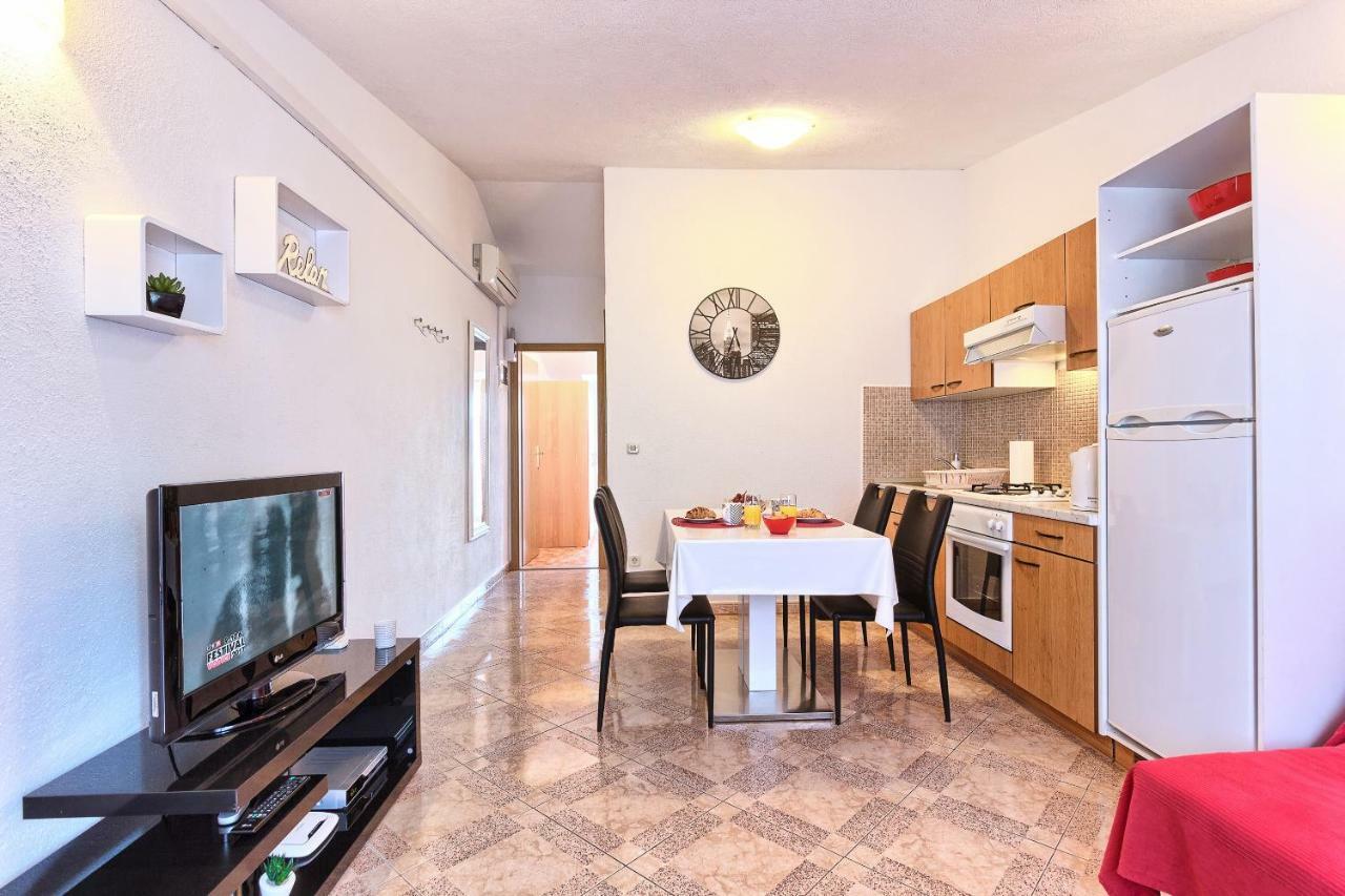 Apartments Ivka Bol Kültér fotó