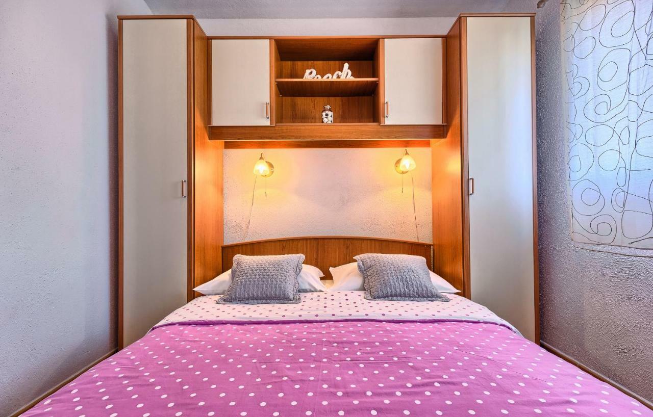 Apartments Ivka Bol Kültér fotó