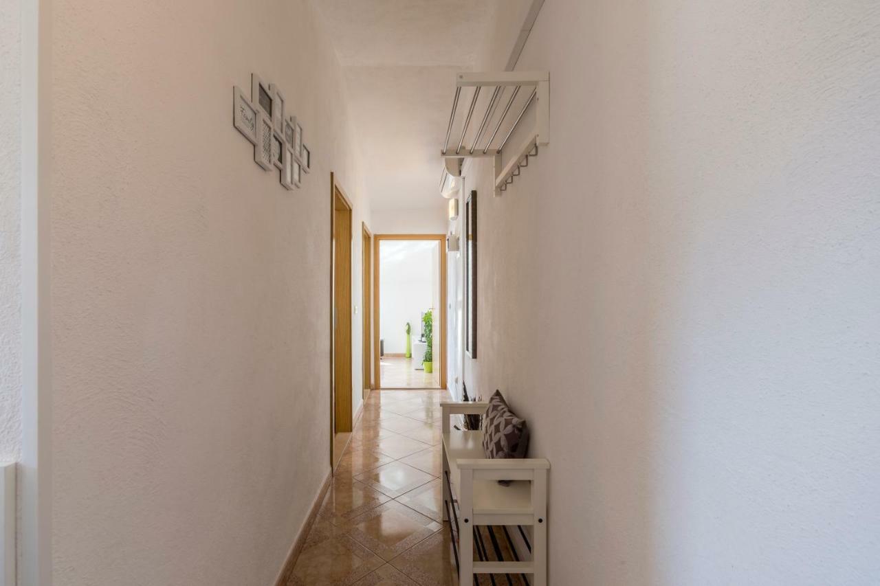 Apartments Ivka Bol Kültér fotó