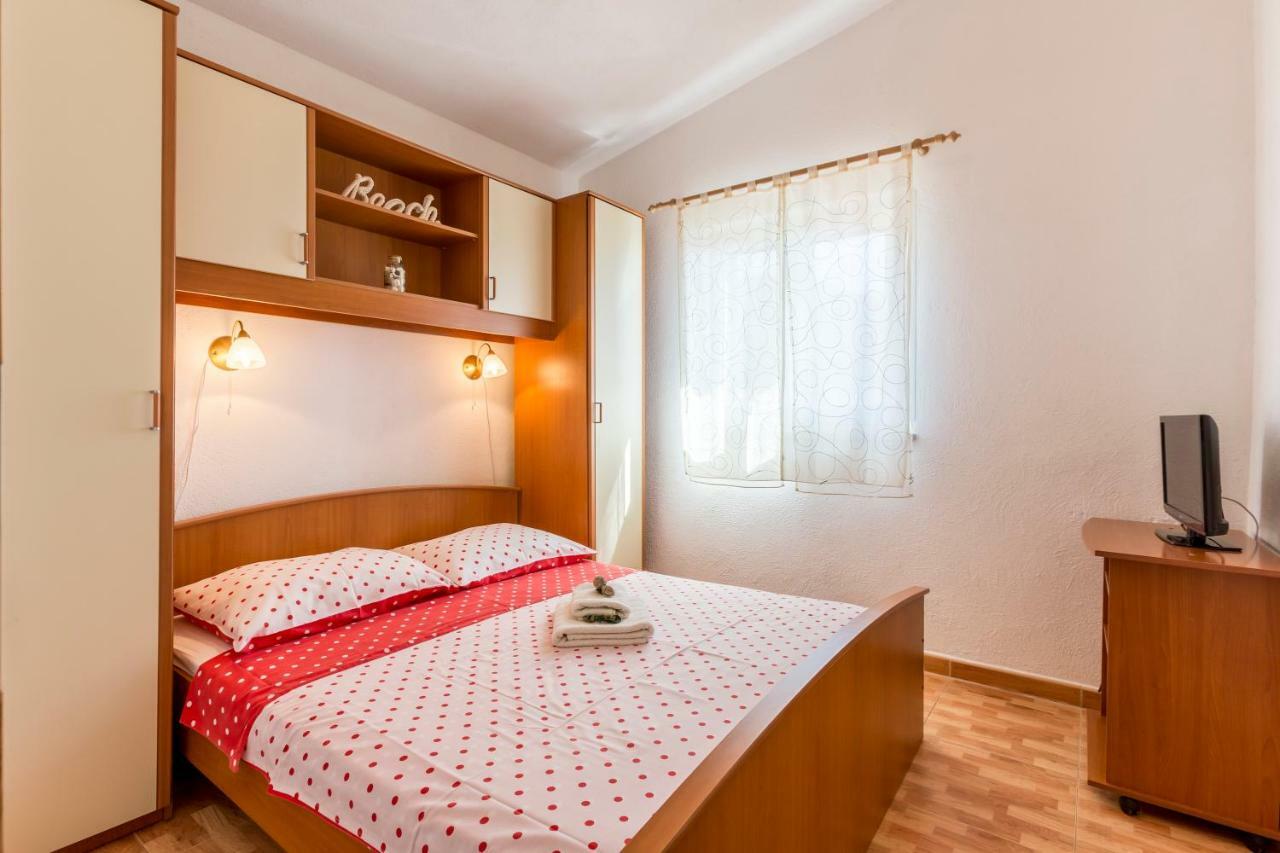 Apartments Ivka Bol Kültér fotó