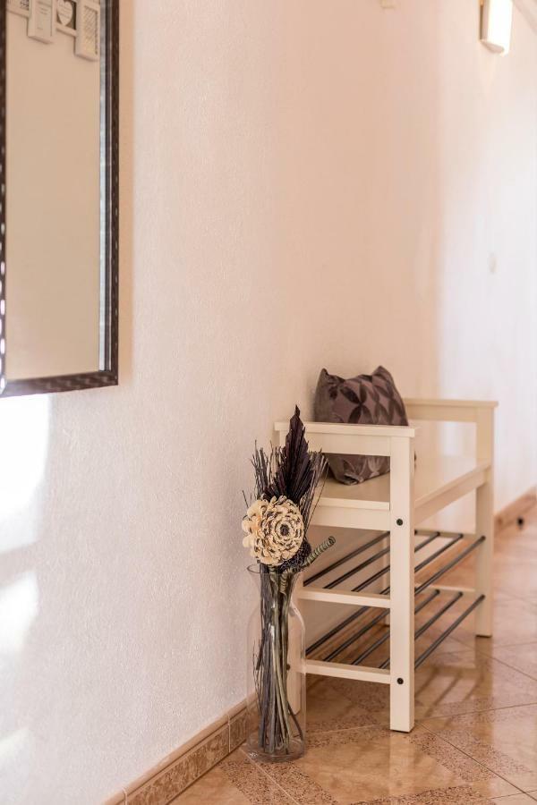 Apartments Ivka Bol Kültér fotó
